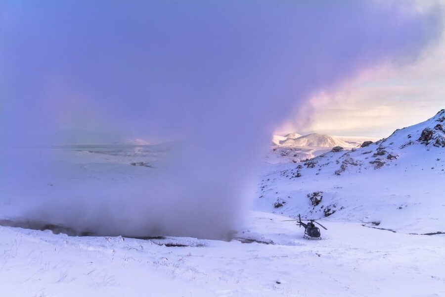 1-Hour Helicopter Tour in Iceland: The Geothermal Tour - Colorful mountains, steaming ground, and Iceland’s unusual palette