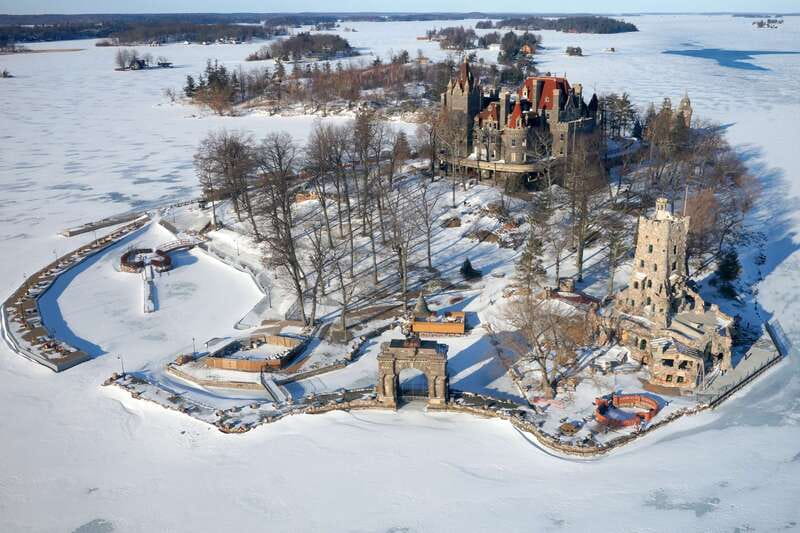 1000 Islands: 10, 20, 30, or 60-Min Scenic Helicopter Tour - The 20-minute route: bridges and Boldt Castle