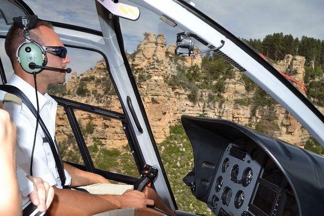 25-minute Grand Canyon Dancer Helicopter Tour from Tusayan, Arizona - Crossing Kaibab National Forest before the canyon