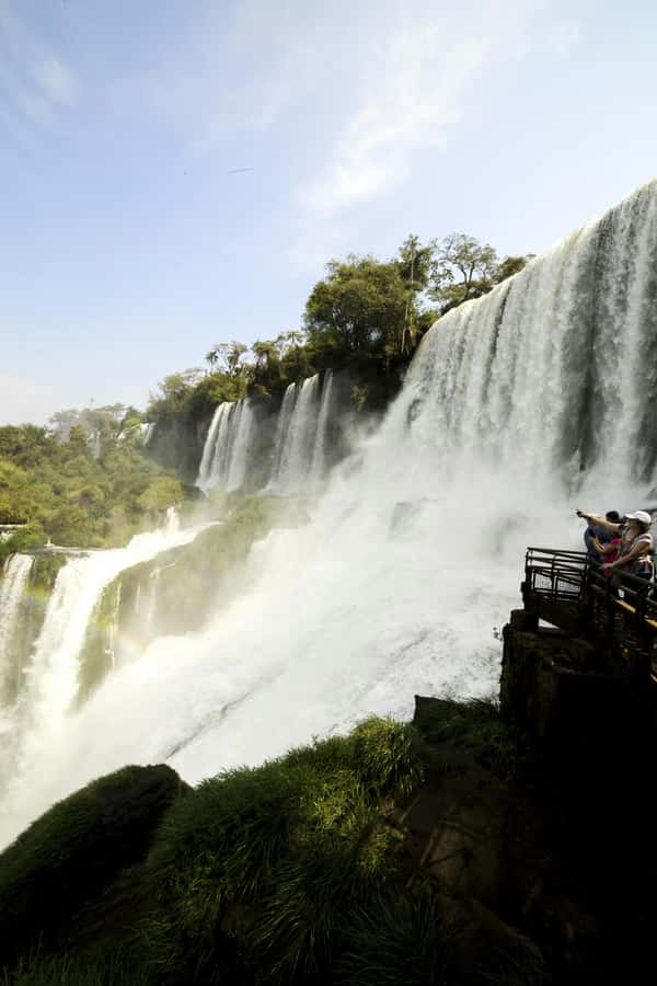 2Day Iguazu Tour HELICOPTER Ride & Airfare from Buenos Aires - Guides, groups, and the pace of the visit