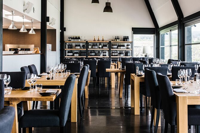 3-Hour Hunter Valley Scenic Helicopter Tour Including 3-Course Lunch from Cessnock - Who will enjoy this most?