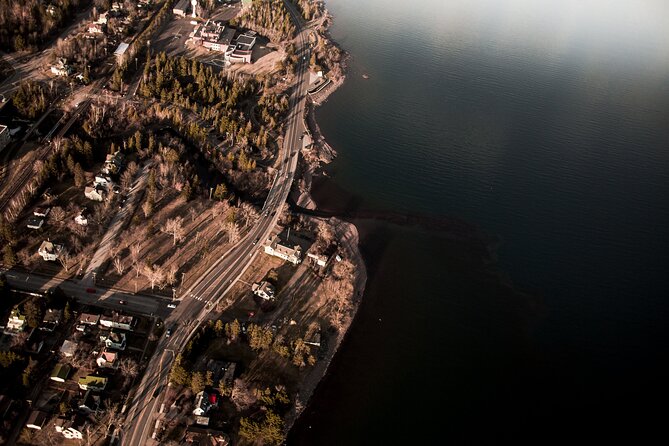 30-Mile North Shore Helicopter Tour - Hawks Ridge, the Lester River, and Hartley Nature Center