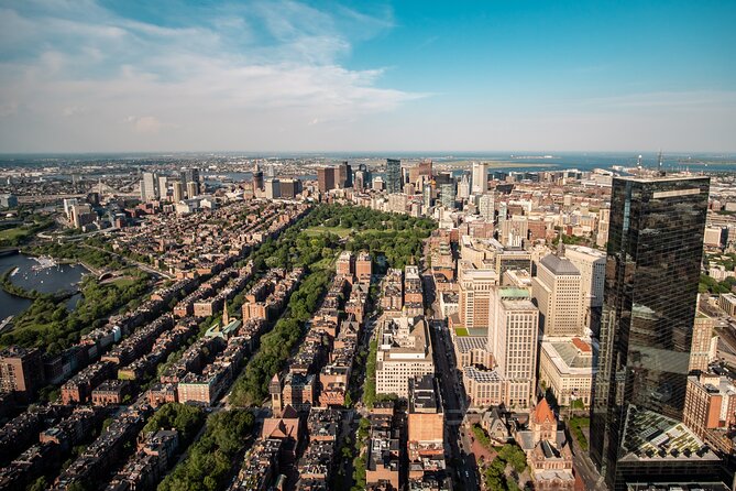 30-Min Private Helicopter Skyline Tour of Boston - Starting at Norwood Memorial Airport