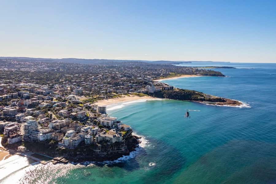 30 Minute Shared Sydney Harbour Scenic Helicopter Tour - Coogee and Bondi from above