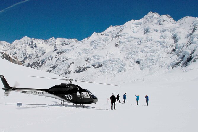 30 minute Tasman Experience - scenic helicopter flight - What the six-person limit means