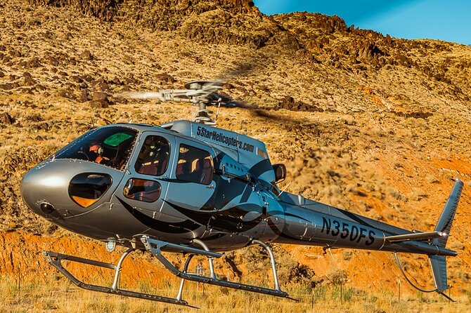 35 Mile - Zion National Park Panoramic Helicopter Flight - Red Butte and the geology of Zion