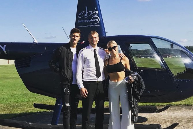 35 minute London Sightseeing Helicopter Tour - From Redhill Aerodrome into the Surrey countryside