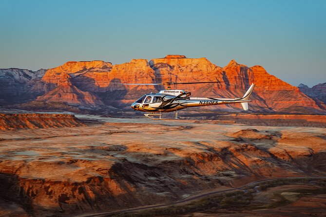 55 Mile - Helicopter Tour Around Zion National Park - Group size, weight rules, and schedule changes