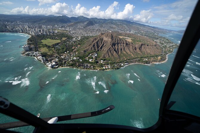 60 Minutes SHARED Helicopter Tour in Honolulu - Central Oahu and the Return to HNL