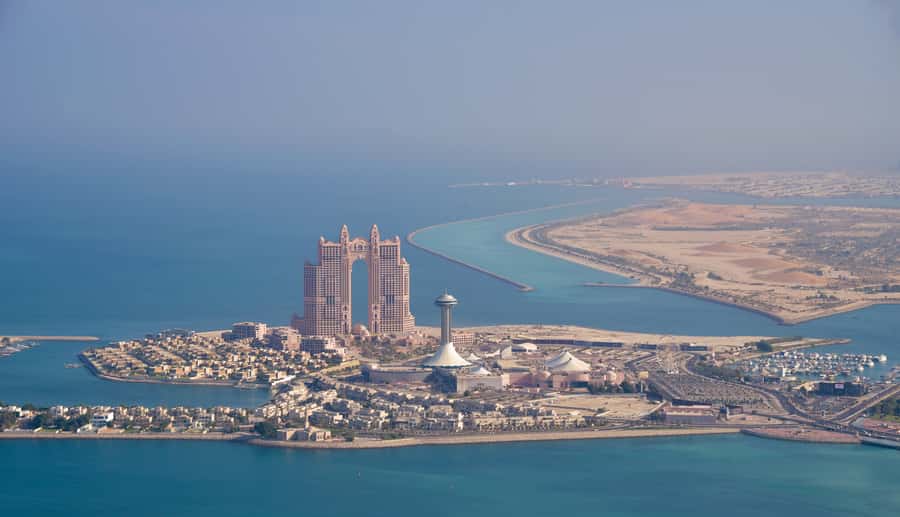 Abu Dhabi: Scenic Helicopter Tour - Who should book this flight