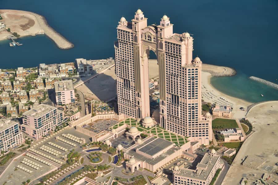 Abu Dhabi: Scenic Private Helicopter Tour - Heritage Village and Abu Dhabi’s Tallest Flagpole