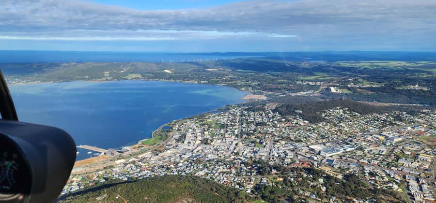 Albany: 60 min scenic helicopter flight - The eastern route beyond Cape Vancouver
