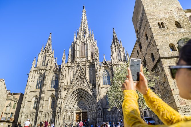 Barcelona Helicopter, Sailboat & Old Town Private Walking Tour - Starting among Gaudí’s masterpieces on Passeig de Gràcia