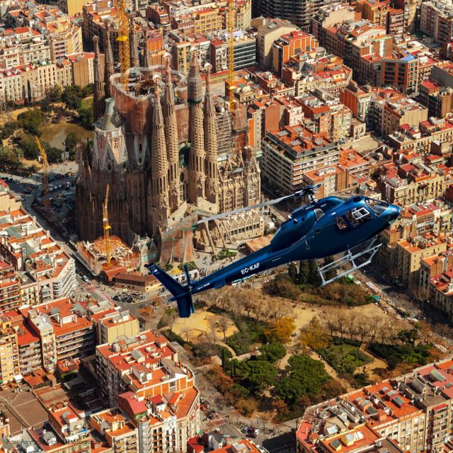 Barcelona: Panoramic Helicopter Flight & Boat Transfer - Key points to know before booking