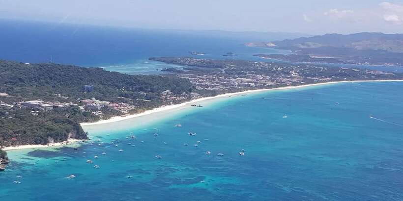 Boracay: Helicopter Tour - The 20-minute VIP Tour reaches Carabao and Crocodile Island