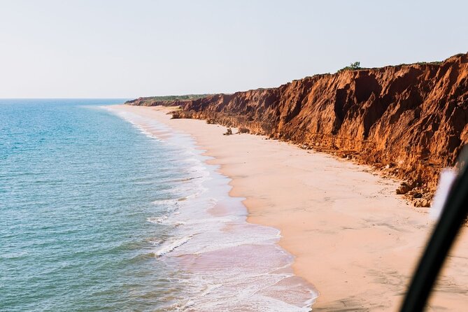 Broome: Romantic 45-Min Private Helicopter Flight & Beach Picnic - Town Beach, Roebuck Bay, and Dampier Creek