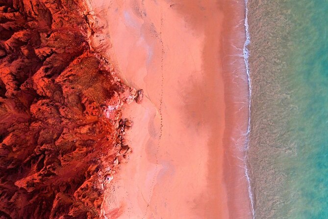 Broome's Cliffs & Coast: 60-Minute Scenic Helicopter Experience - Shallow reefs, clear water, and possible wildlife