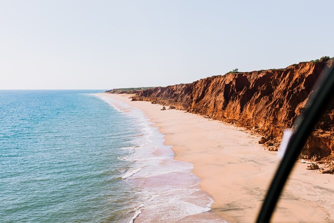 Broome's Cliffs & Coast: 60-Minute Scenic Helicopter Experience - From accommodation pickup to takeoff