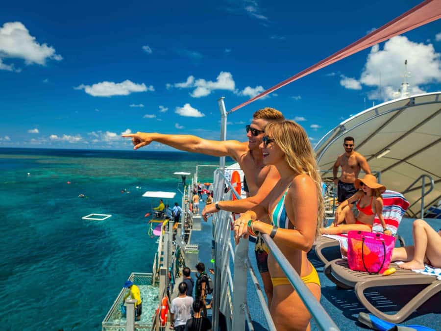 Cairns: Half Day Helicopter & Snorkeling Tour - What to pack for this Cairns reef morning