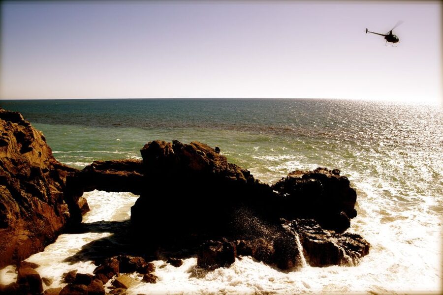 California Coastline & Hollywood Celebrity Helicopter Tour - The pilot can make or break the experience