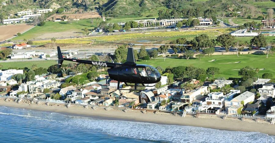 California Coastline & Hollywood Celebrity Helicopter Tour - What the 30-minute flight can include