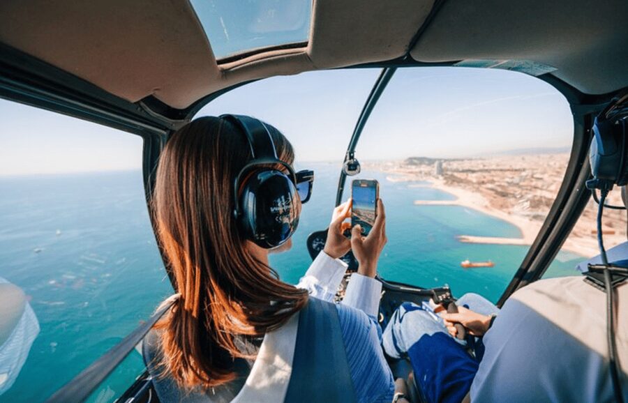 CANNES: Private Panoramic Helicopter Tour - Choosing between Cannes, Monaco, and Nice