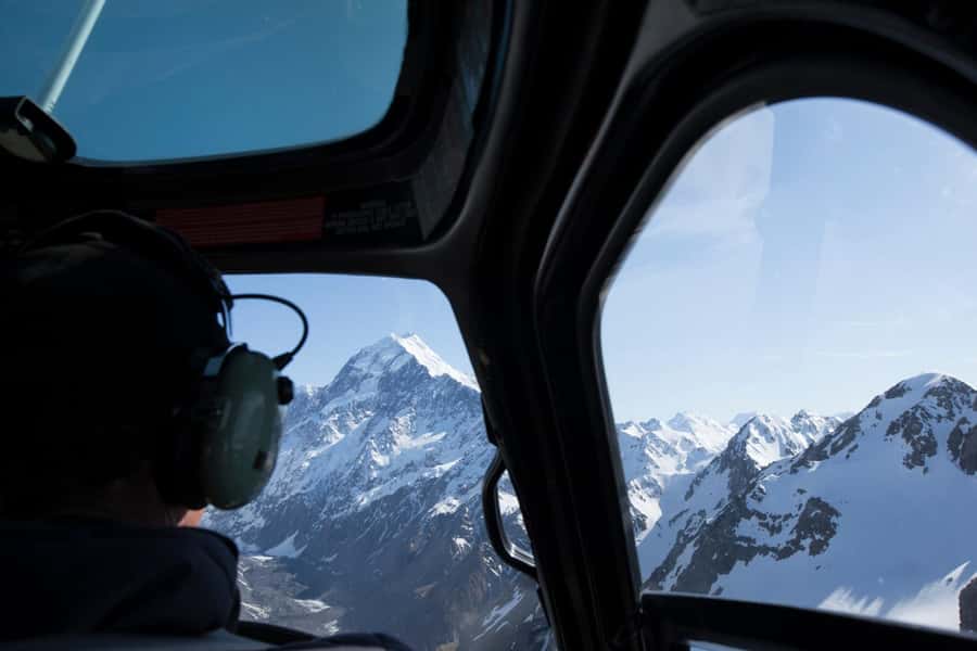 Canterbury: Mount Aorak/Cook Sightseeing Helicopter Flight - The alpine landing is the special part