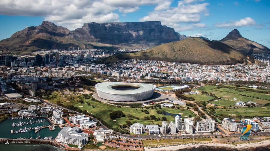 Cape Town: Hopper Helicopter Flight - The preflight briefing and weight check