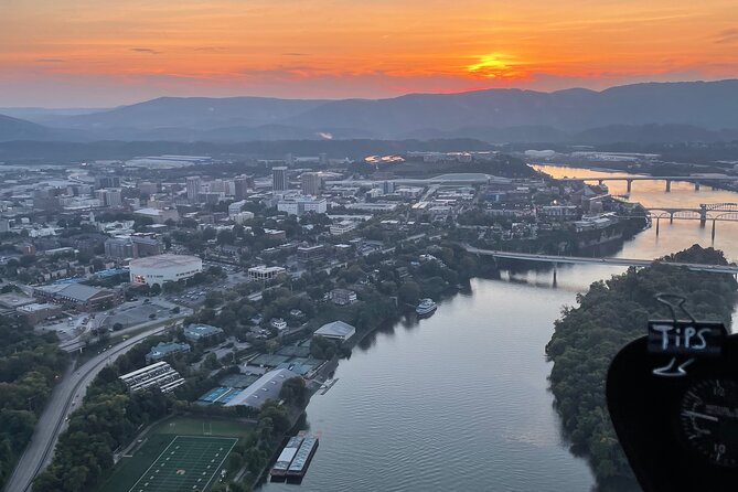 Chattanooga Helicopter Adventure - Iconic City & River Views - A friendly pilot can make the short flight better