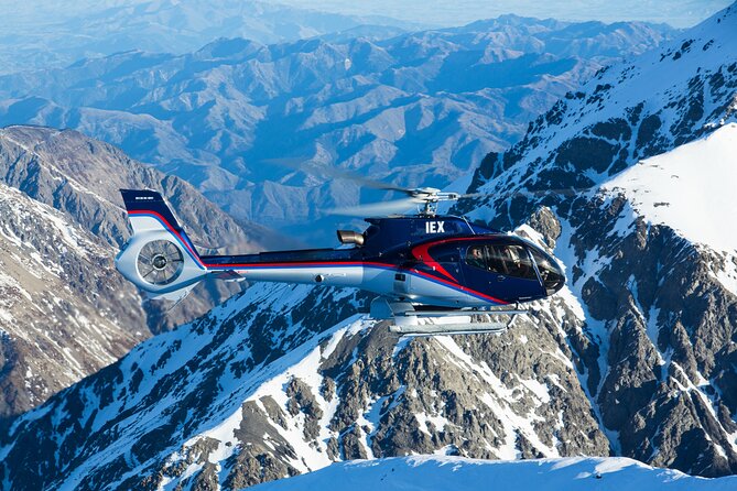 Christchurch to Aoraki Mount Cook helicopter tour - Flying above the Tasman Glacier