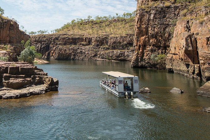 Darwin Cyclone 30 Minutes Helicopter Tour - The pilot commentary is part of the value
