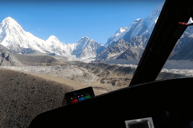 Day Tour to Everest Base Camp By Helicopter - A 50-minute break at Hotel Everest View