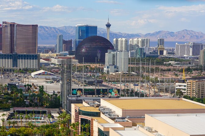 Daytime Hoover Dam and Las Vegas Strip Helicopter Flight - The return route over the Las Vegas Strip