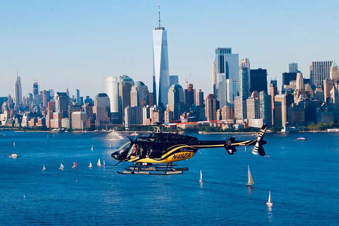 Deluxe Manhattan Helicopter Tour - Central Park and the northern route