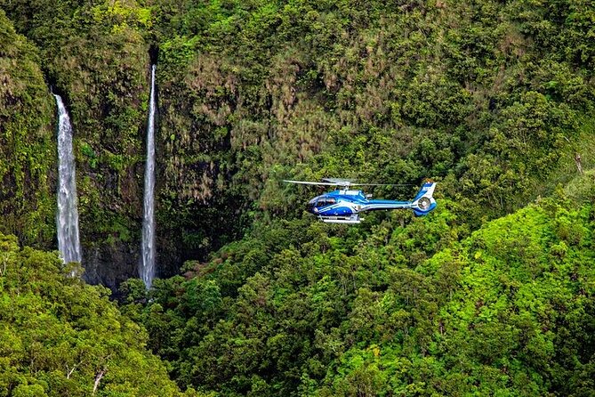Discover Kauai Helicopter Tour from Princeville - Why a helicopter is such a good fit for Kauai