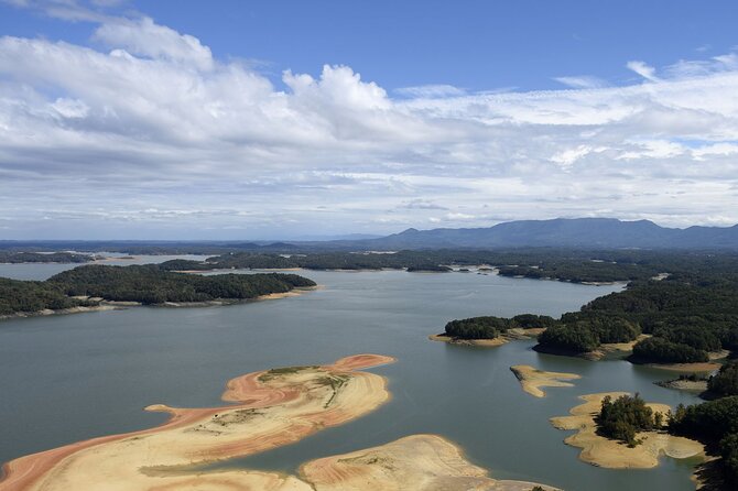 Douglas Lake View Scenic Helicopter Tour - What the Douglas Lake flight actually shows you