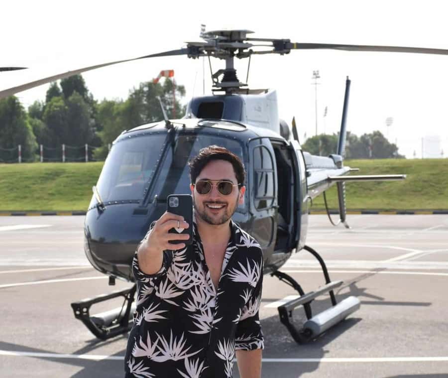 Dubai: 17-Minute Helicopter Tour over Palm Jumeirah - Takeoff and the first coastal views