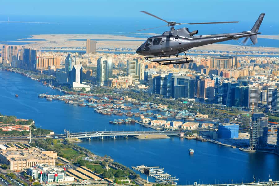 Dubai: 17-Minute Helicopter Tour over Palm Jumeirah - Burj Al Arab and Jumeirah Beach from above
