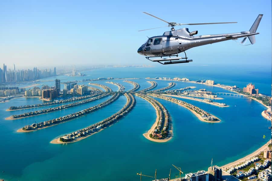 Dubai: 17-Minute Helicopter Tour over Palm Jumeirah - The World Islands and Port Rashid