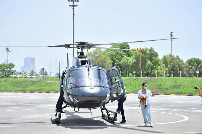 Dubai Helicopter Tour: Experience Dubai’s Iconic Landmarks - Who should book this flight?