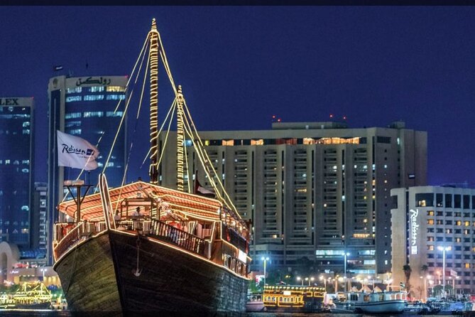 Dubai Iconic Helicopter Tour and Dhow Cruise Dinner Marina Combo - Who will enjoy this most