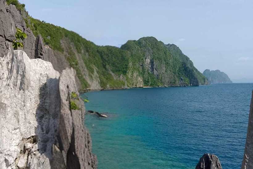El Nido: Tour C to Hidden Beach, Helicopter Island & More - The pace, group format, and weather question