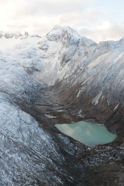 Emerald Lagoon Helicopter seeing - Who will enjoy this most