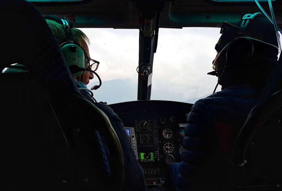 Everest Base Camp: 3 Hour Helicopter Sightseeing Tour - Who should book this Everest helicopter tour?