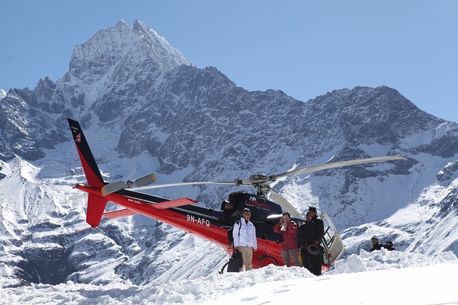 Everest Base Camp Landing by Helicopter at kalapathar View Point - Kala Patthar and the Everest Base Camp view