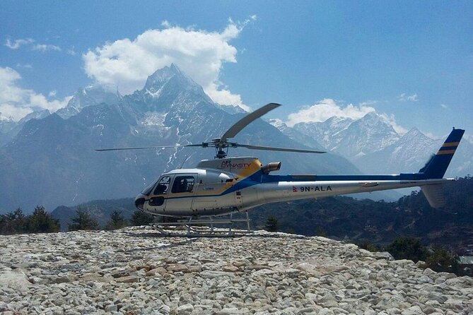 Everest Base Camp Landing by Helicopter at kalapathar View Point - What the private format and safety equipment mean
