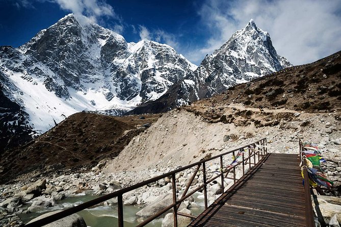 Everest Base Camp Trek with Helicopter Return - 10 Days - Days 1 and 2: Kathmandu, Lukla, and Phakding