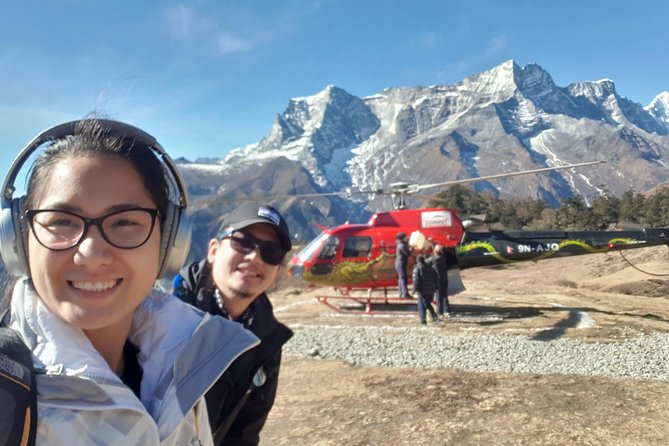 Everest Helicopter Landing Tour (Seat Sharing Basis) ! - The helicopter flight through the Khumbu region