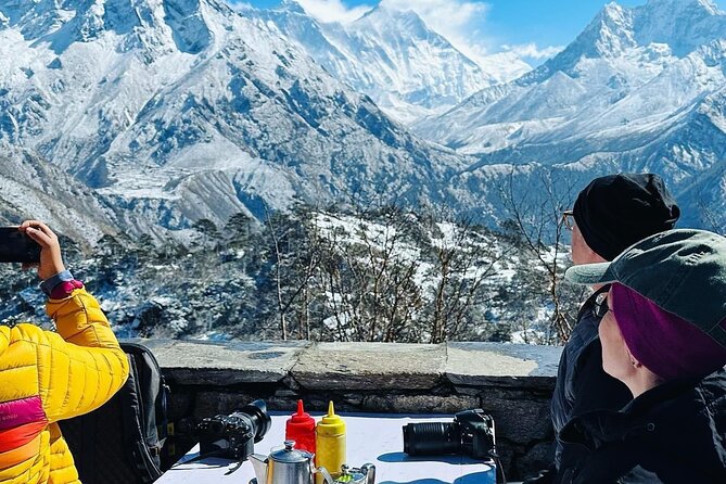 Everest Helicopter Tour - Gokyo and the flight toward Hotel Everest View