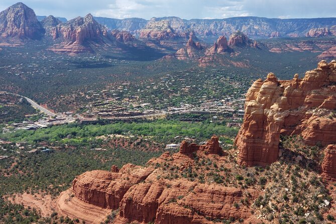Everything Sedona (20+ Mile) - Sedona Helicopter Tour - The Return Over Schuerman Mountain